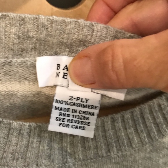 Barneys New York 2-Ply 100% Cashmere Sweater in Gray and White Stripes - Picture 3 of 6